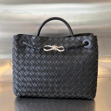 BV MEDIUM ANDIAMO 32CM BLACK LAMBSKIN House Of Sarah Bags