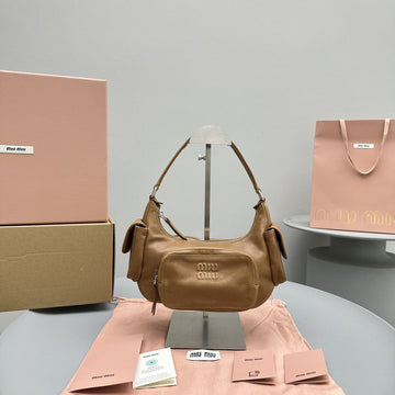 PUCKET BAG 21 IN PEANUT BROWN CALFSKIN House Of Sarah Bags
