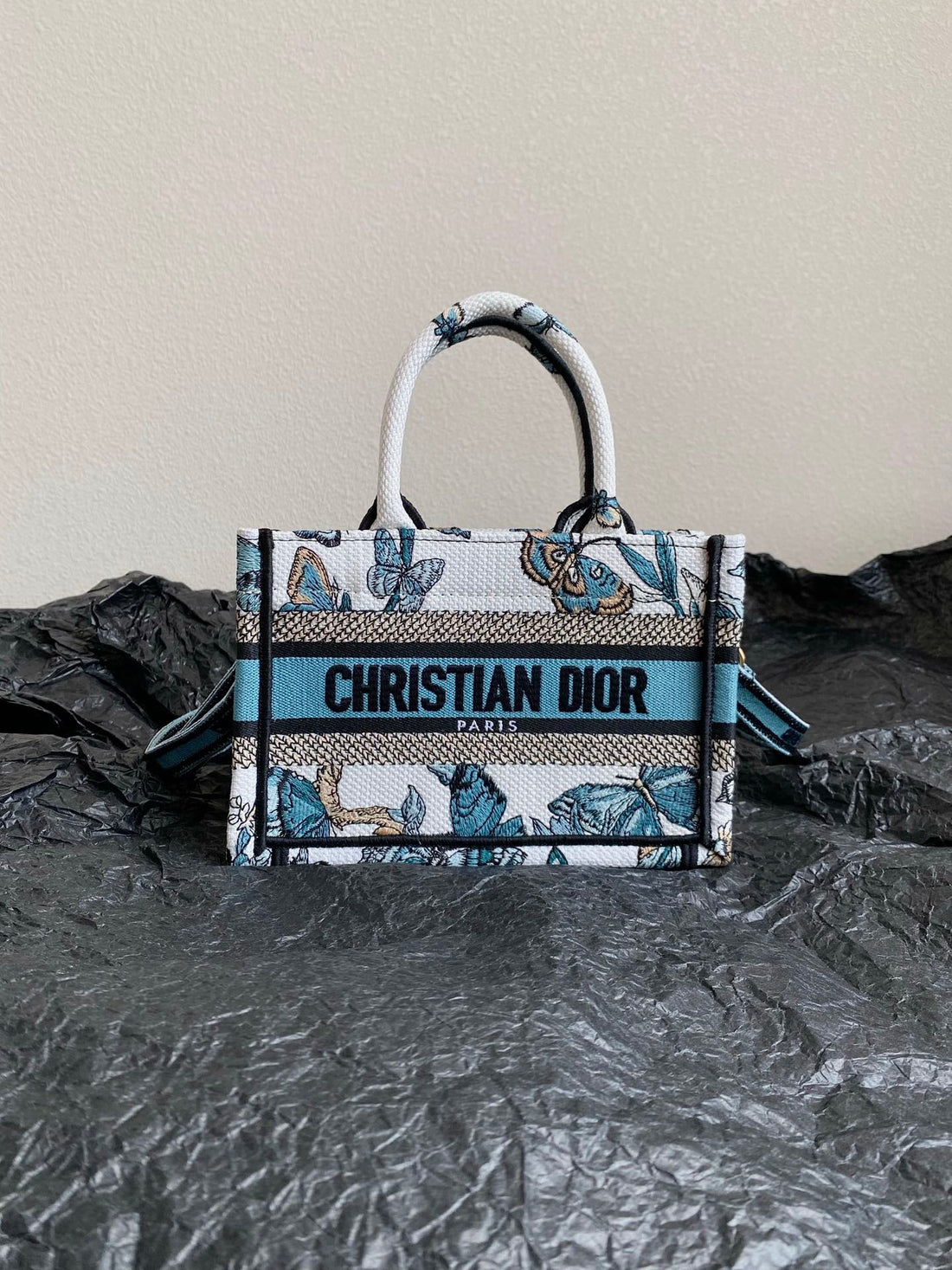 MINI BOOK TOTE 21 BUTTERFLY PATTERN BLUE CALFSKIN House Of Sarah