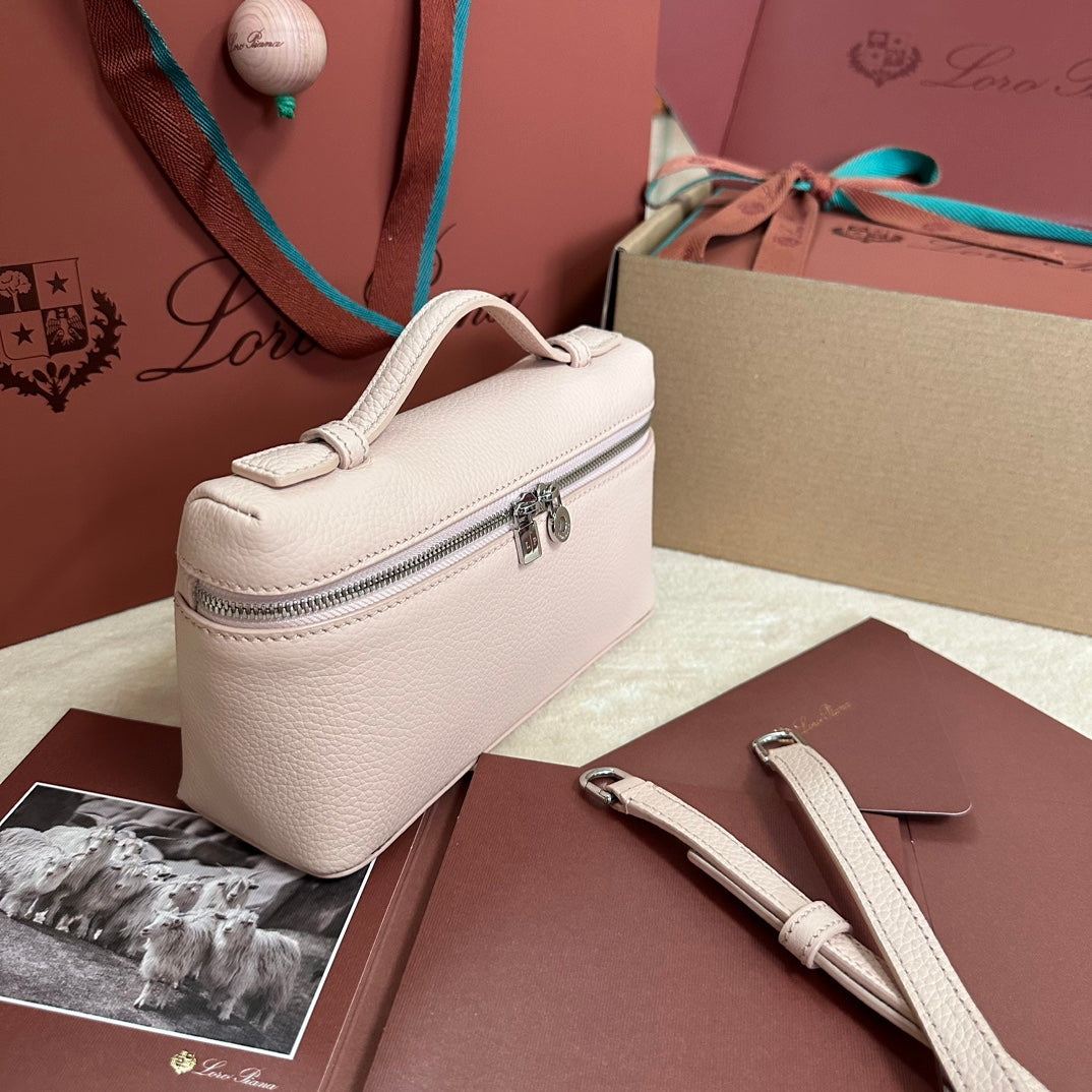 EXTRA POCKET L19 IN BLUSH PINK GRAINED CALFSKIN WITH SILVER HARDWARE House Of Sarah Bags