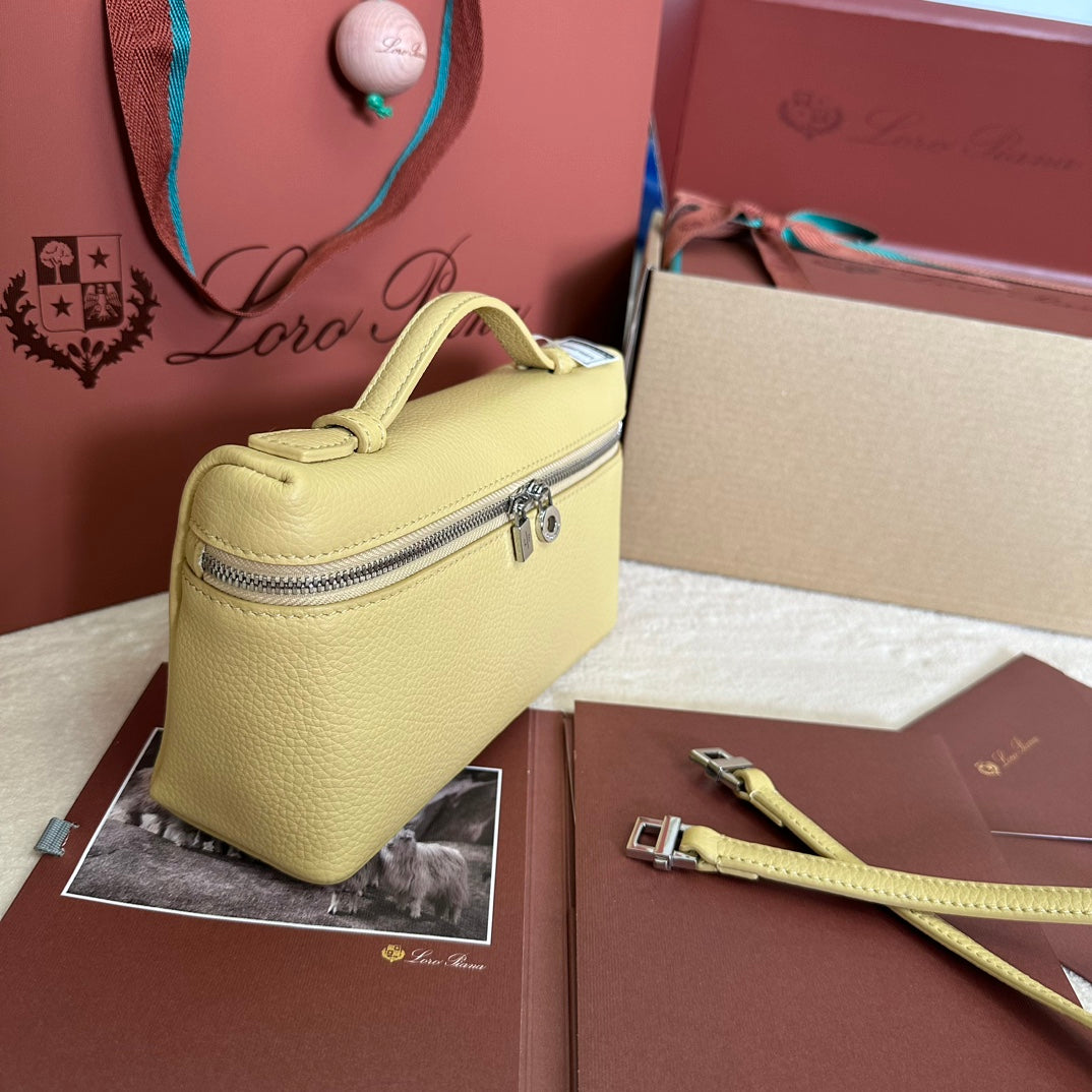 EXTRA POCKET L19 IN LIGHT YELLOW CALFSKIN WITH SILVER HARDWARE House Of Sarah Bags
