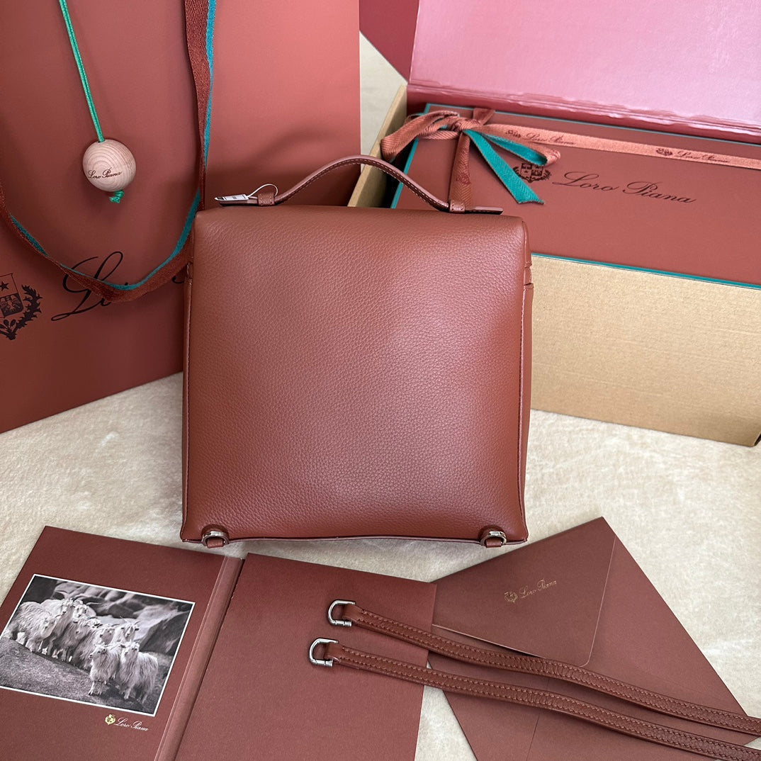 EXTRA POCKET BACKPACK L23.5 IN BRONZE BROWN CALFSKIN WITH SILVER HARDWARE House Of Sarah