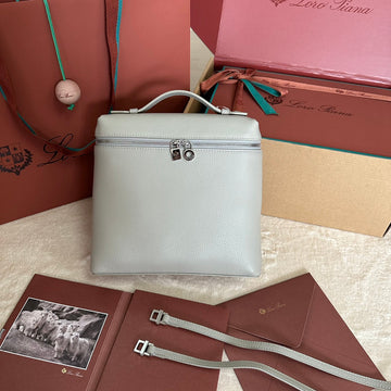 EXTRA POCKET BACKPACK L23.5 IN PEARL GRAY CALFSKIN WITH SILVER HARDWARE House Of Sarah Bags