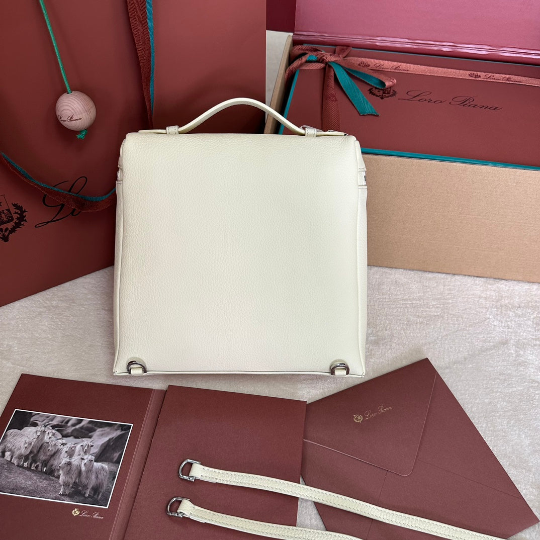 EXTRA POCKET BACKPACK L23.5 IN WHITE CALFSKIN WITH SILVER HARDWARE House Of Sarah