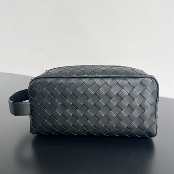 INTRECCIATO CLUTCH 26 IN BLACK CALFSKIN House Of Sarah Bags