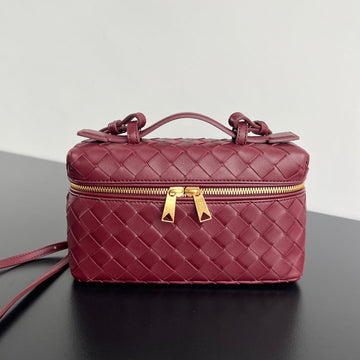 BANG BANG 22 VANITY CASE IN BURGUNDY RED CALFSKIN House Of Sarah Bags