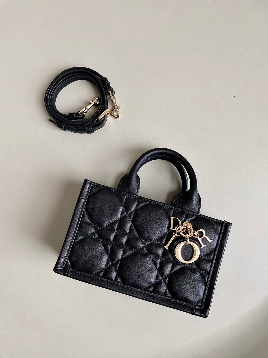 MINI BOOK TOTE 21 BLACK MACCROCANNAGE CALFSKIN House Of Sarah
