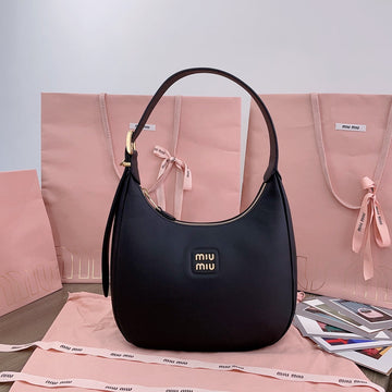 HOBO BAG 27 IN BLACK CALFSKIN House Of Sarah
