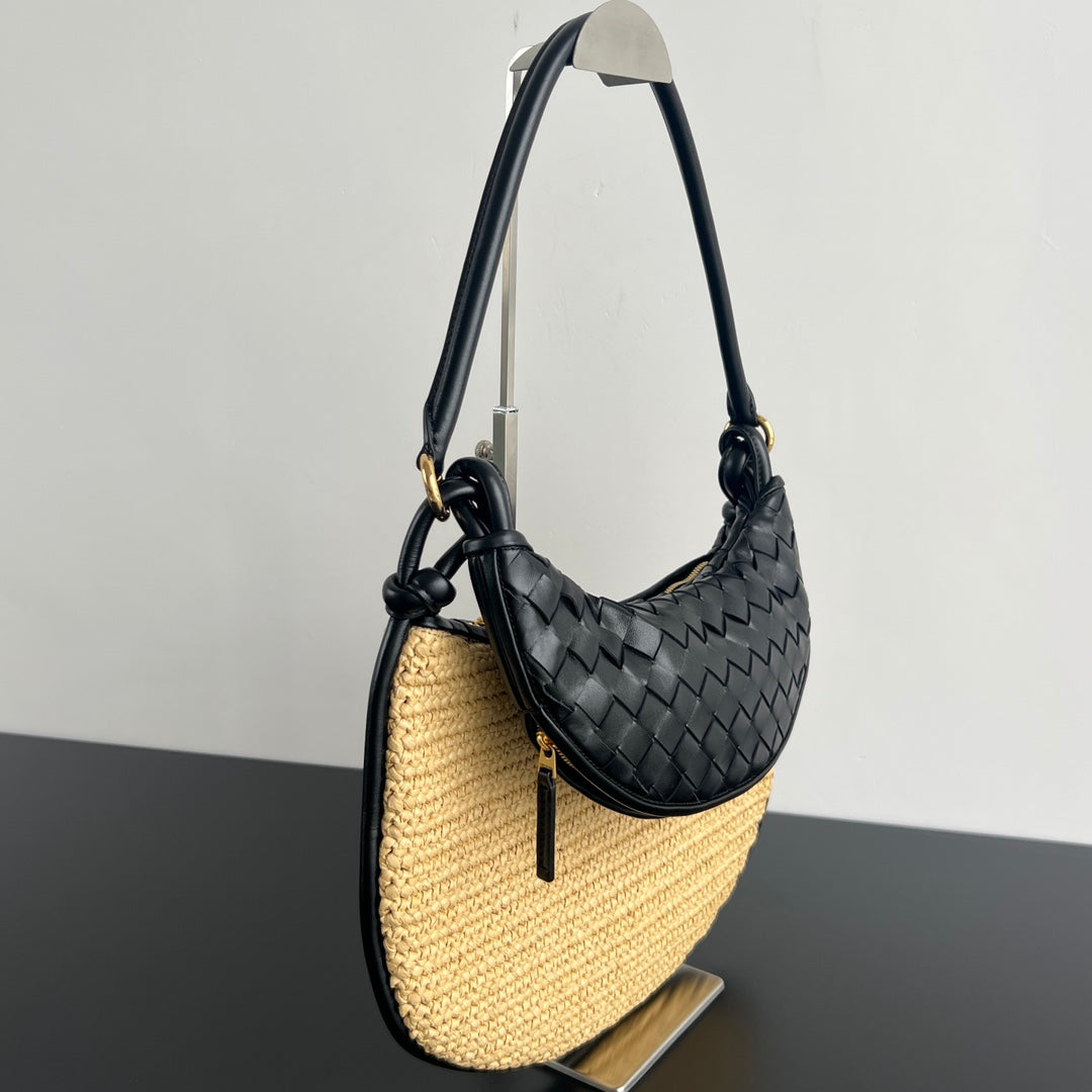 GEMELLI SHOULDER BAG 36 IN BEIGE RAFFIA AND BLACK LAMBSKIN House Of Sarah