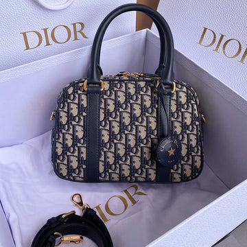 MEDIUM D-VIBE BOWLING BAG 25 BLUE JACQUARD House Of Sarah