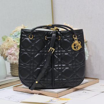 MEDIUM 34 NOLITA BAG IN BLACK MACROCANNAGE CALFSKIN House Of Sarah