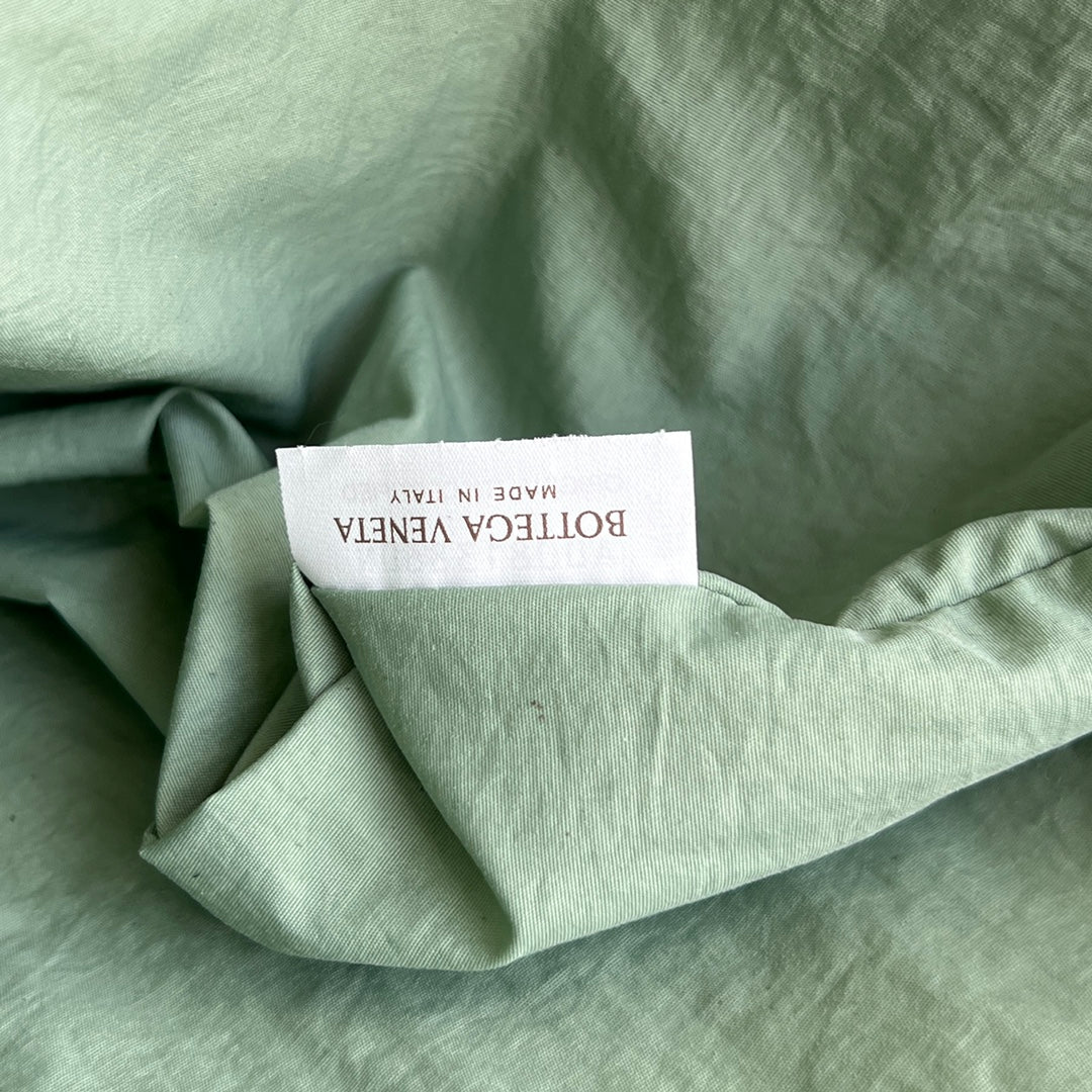 DUSTBAG MEDIUM 32 IN ARMY GREEN CALFSKIN House Of Sarah