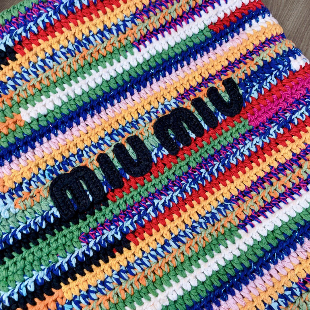 CROCHET TOTE BAG 38 IN MULTICOLORED WOVEN RAFFIA House Of Sarah Bags
