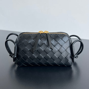 CONCERT POUCH 18 IN BLACK LAMBSKIN House Of Sarah