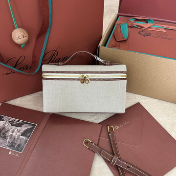 EXTRA POCKET L19 IN WHITE CANVAS AND CHESTNUT BROWN CALFSKIN WITH GOLD HARDWARE by House Of Sarah