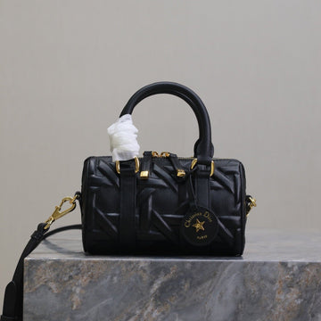 MINI GROOVE BAG 16 IN BLACK MACROCANNAGE CALFSKIN WITH GOLD HARDWARE By House Of Sarah