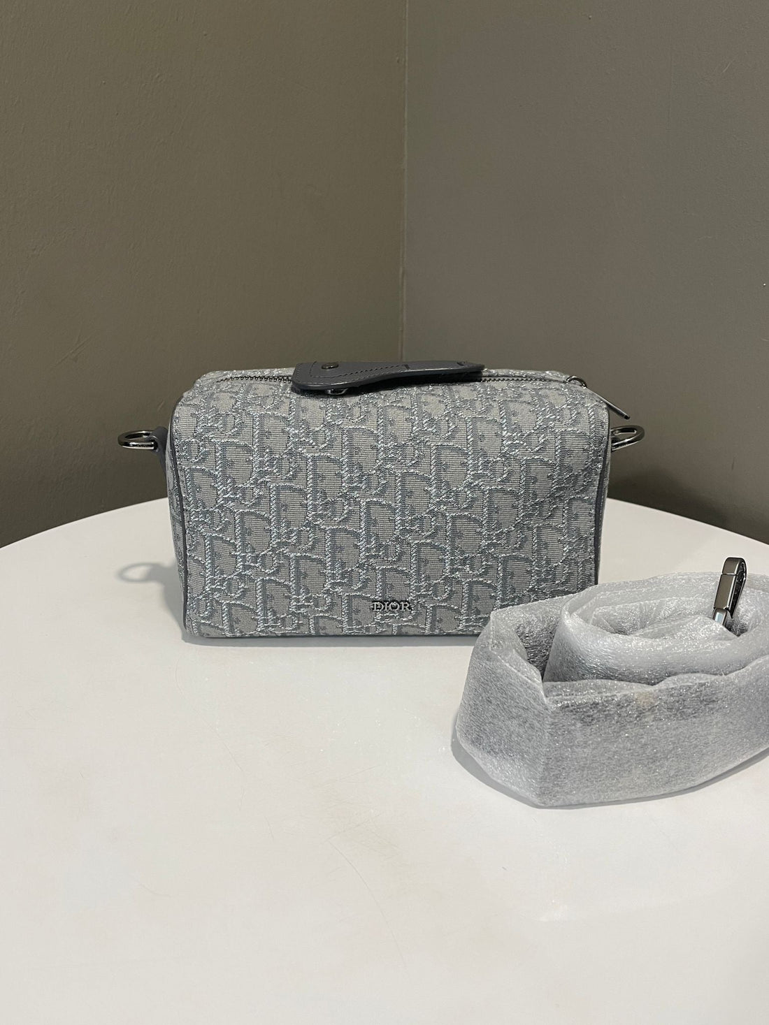 Dior Lingot 22 Grey Oblique Dark