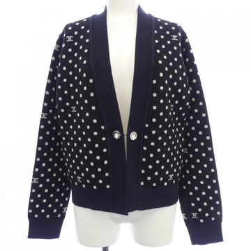 Chanel P76962K11096 Cashmere igan