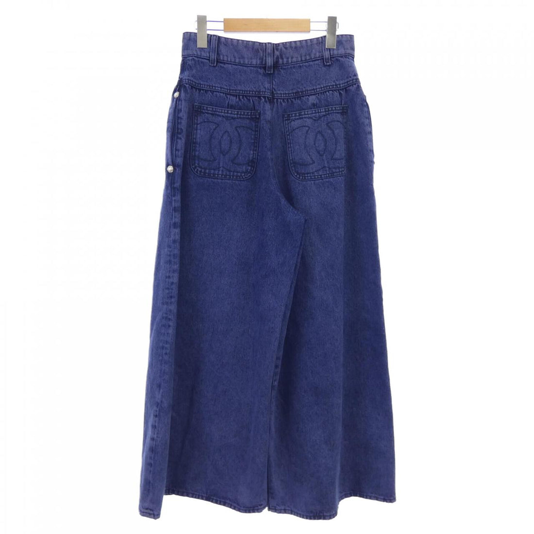 Chanel P73404V65053 Jeans