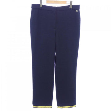 Chanel P70103V33633 Pants