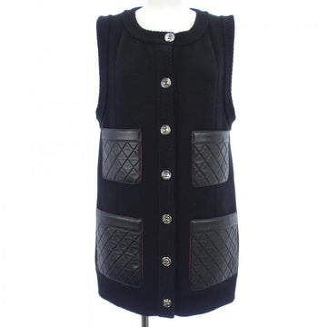 Chanel P77855K11239 Cashmere Vest