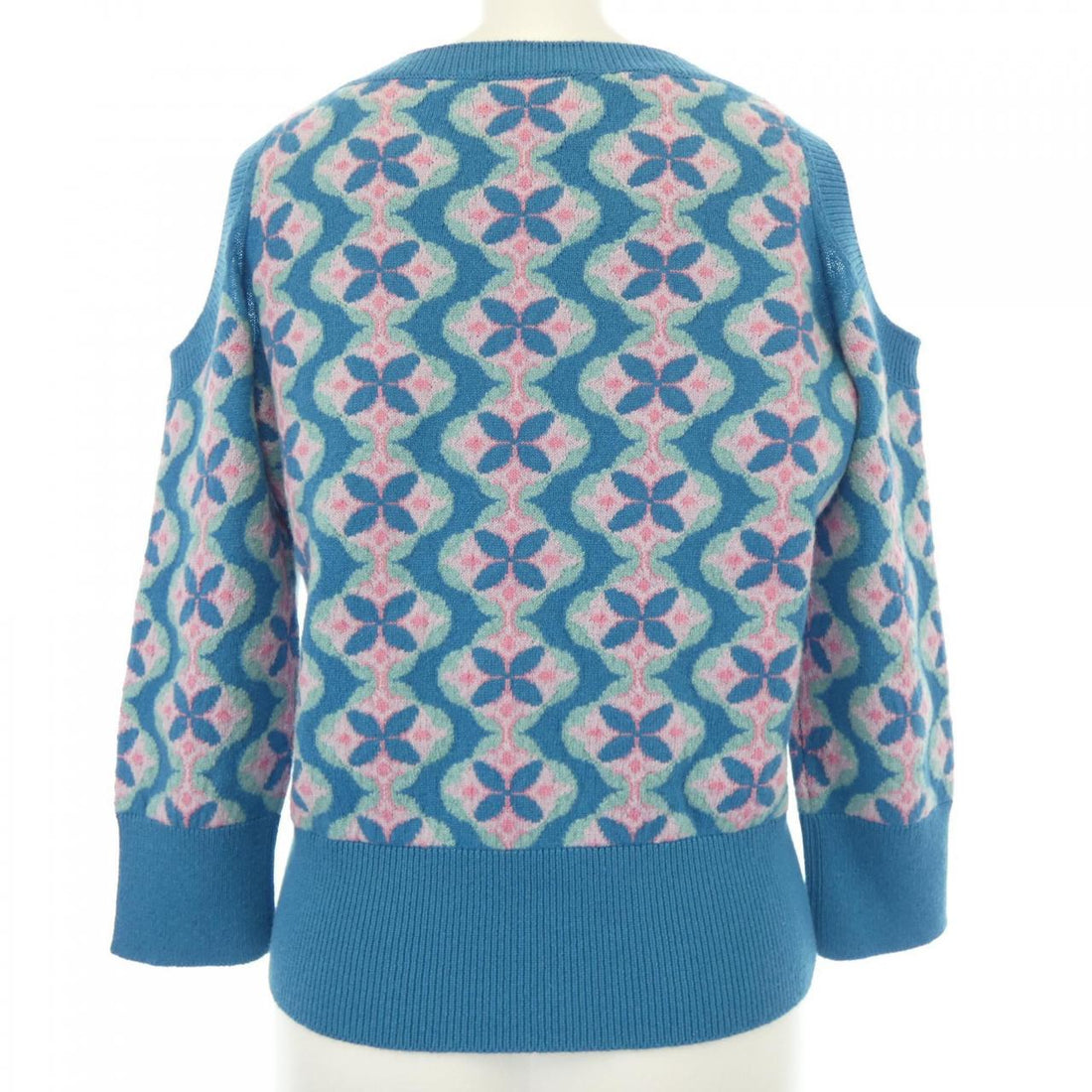 Chanel P55733K07286 Cashmere Knit