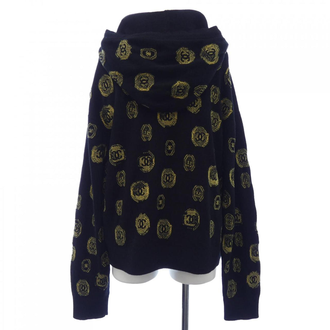 Chanel P70993K10160 21A Cashmere Hoodie