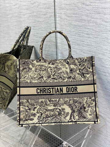 Dior Bags - 4559