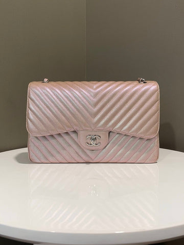 Chanel 17B Chevron Jumbo Double Flap Rose Gold Caviar