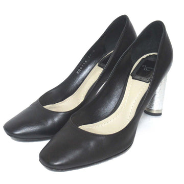 Christian Dior SAVANE Leather Pumps