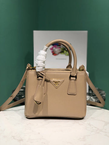 Prada Bags - 7409