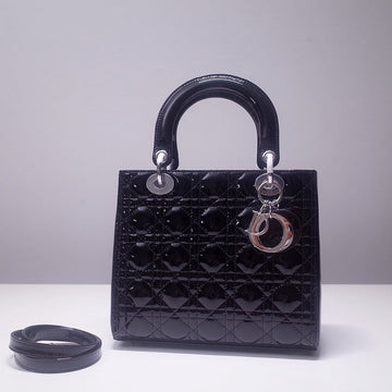 Dior Bags - 2556