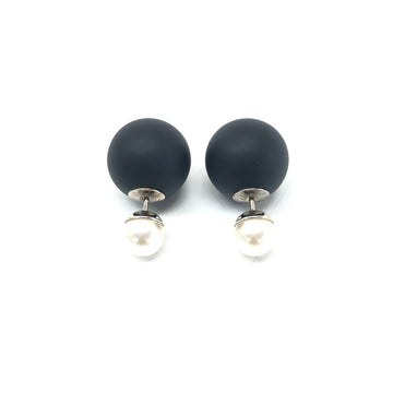 Dior Tribales Pearl Earrings