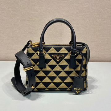 Prada Bags - 4803