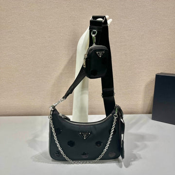 Prada Bags - 7019