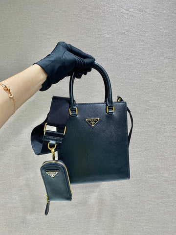 Prada Bags - 3899