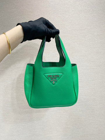 Prada Bags - 917