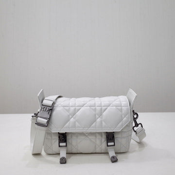 Dior Bags - 3920