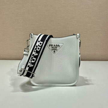 Prada Bags - 3102