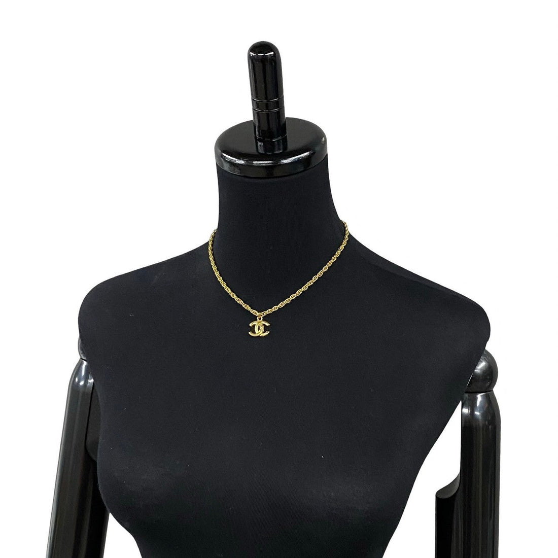 CHANEL Necklace Gold Plated gold