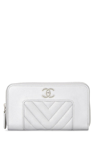 Chanel,  Silver Lambskin Mademoiselle   Zippy, Silver