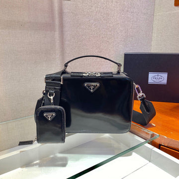 Prada Bags - 6111