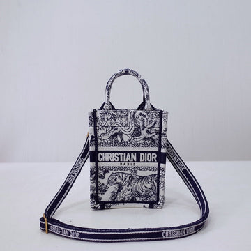 Dior Bags - 3796