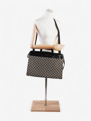 Gucci GG Business Bag GG Supreme / Black Canvas