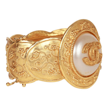 Chanel   Gold Faux Pearl Textured Metal CC Logo Bracelet