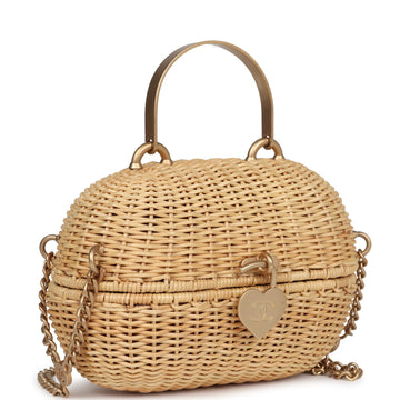 Chanel   Small Heart Lock Basket Bag Natural Wicker Brushed Gold Hardware