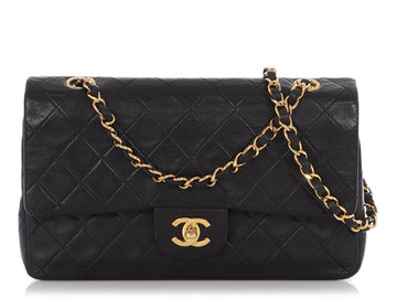 Chanel   Medium/Large Black Quilted Lambskin Classic Double Flap