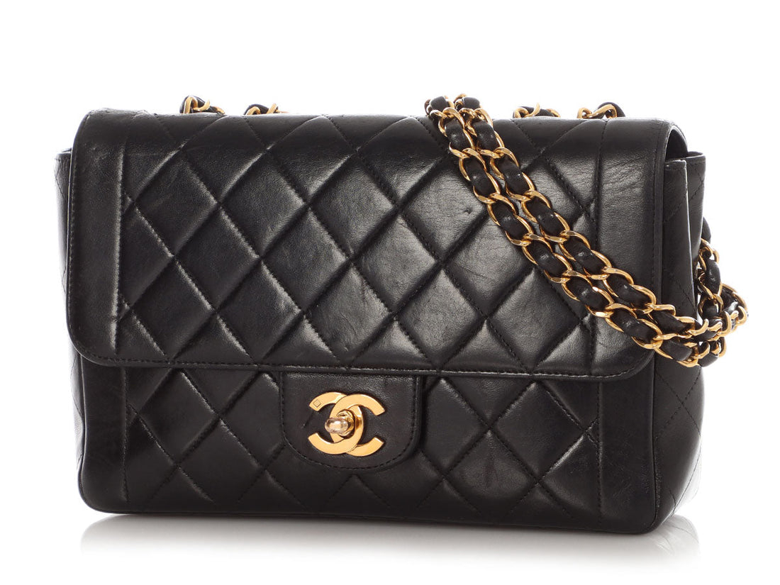 Chanel   Black Quilted Lambskin Flap
