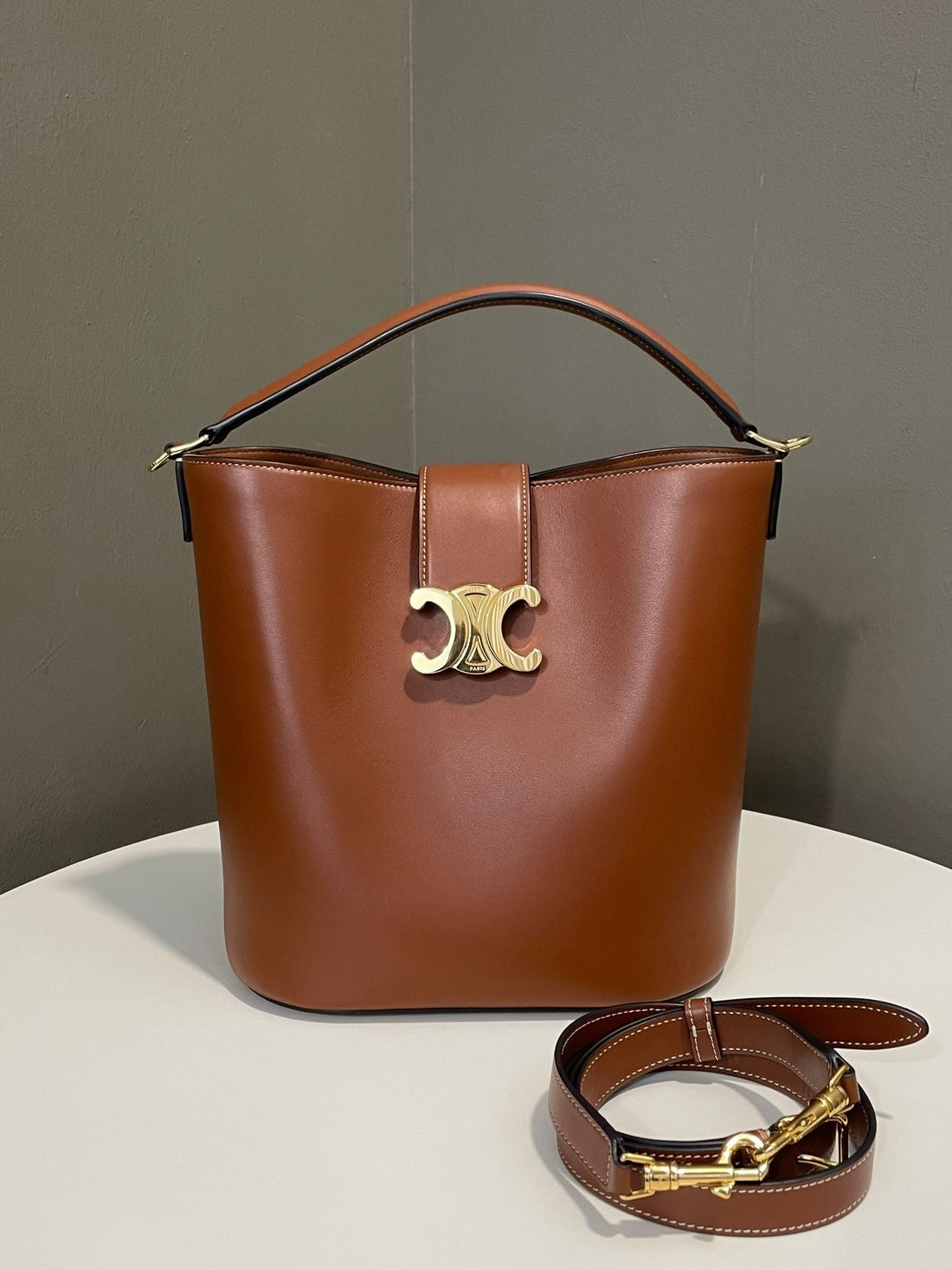 Celine Bucket Louise Tan Brown Calfskin