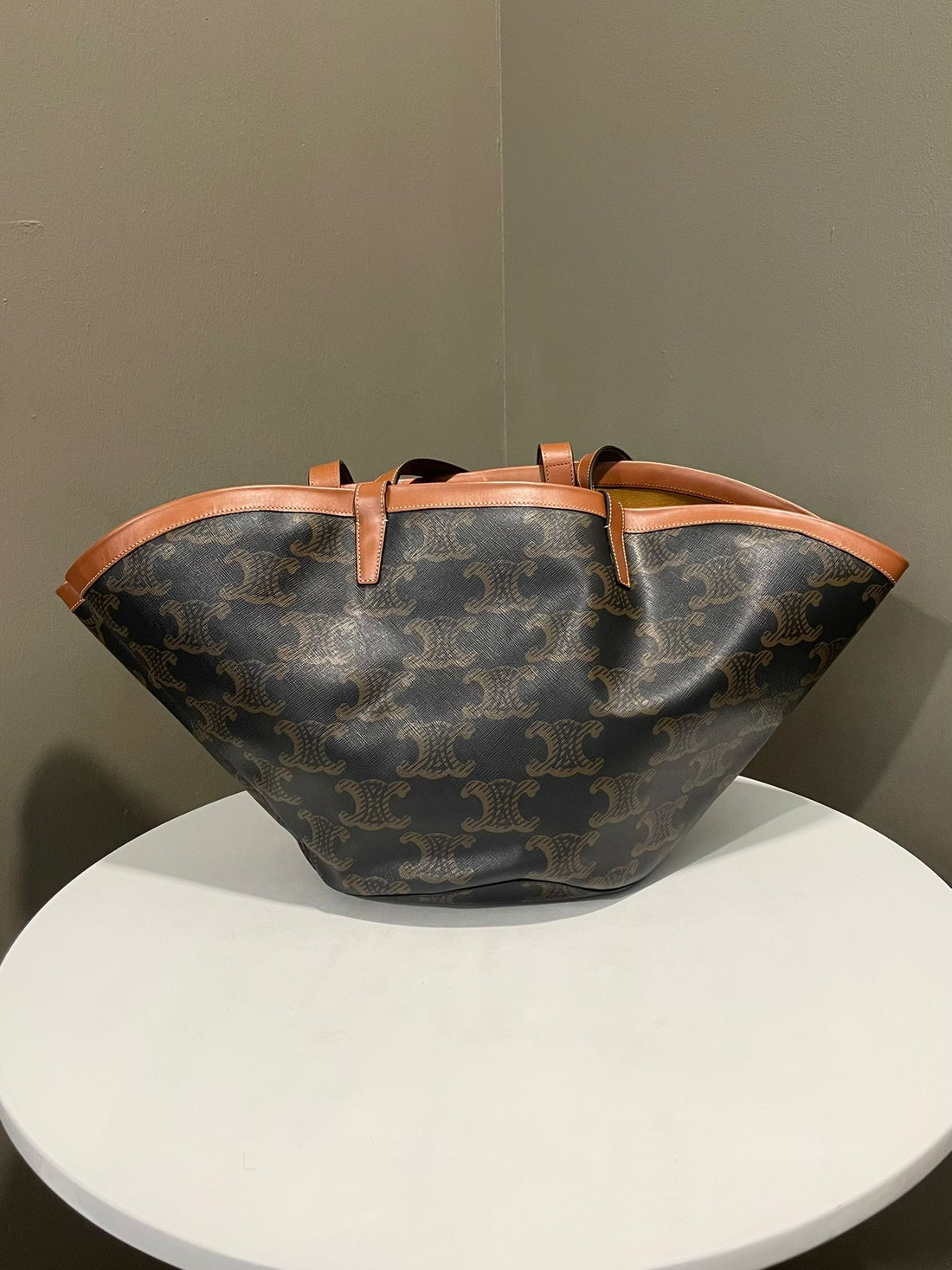 Celine Couffin Tote Bag Tan Calfskin / Triomphe Canvas